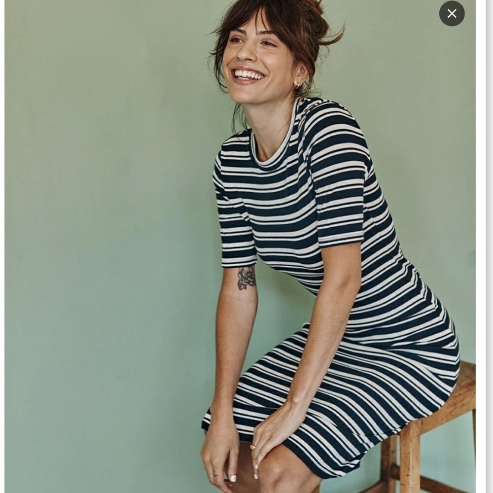 Summersalt The Softest Ribbed Crew Neck Dress Navy Blue and White Stripe Sz M